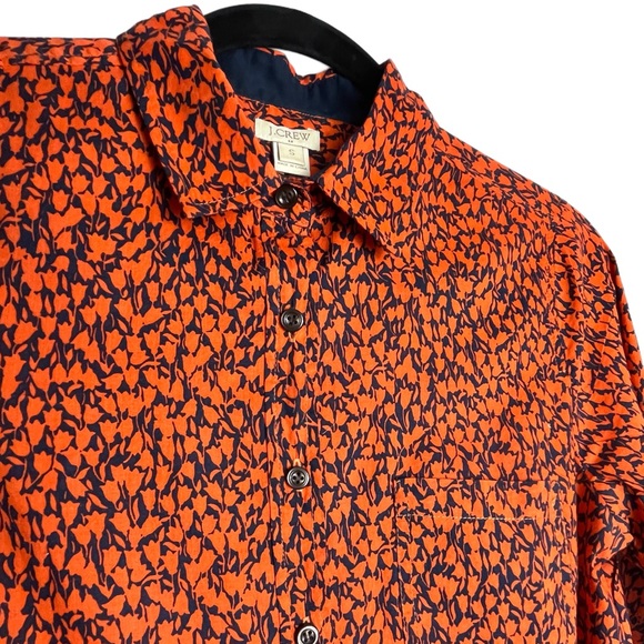 J CREW Printed Popover Long Sleeve Shirt in Navy/Orange Tulips Style# C1193 EUC - Picture 2 of 8